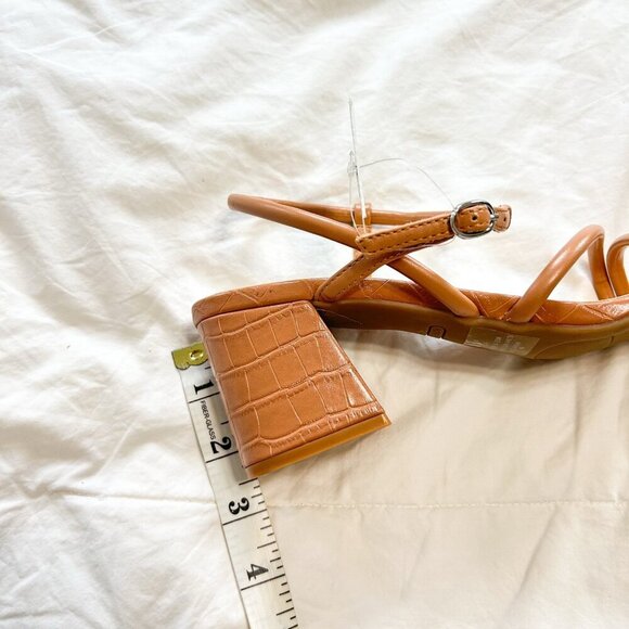NWT Nine West Tan Strappy Block Heel Sandals Croc Embossed Women’s Size 8 - Picture 5 of 5